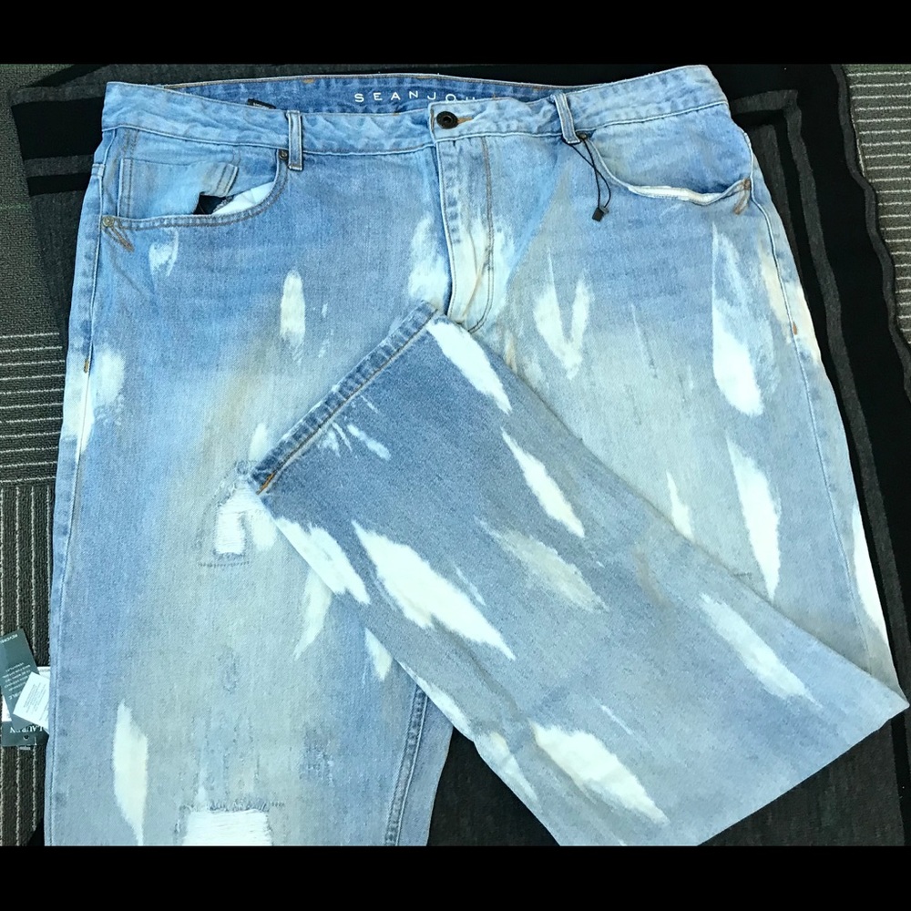 Sean John whitewashed light blue jeans